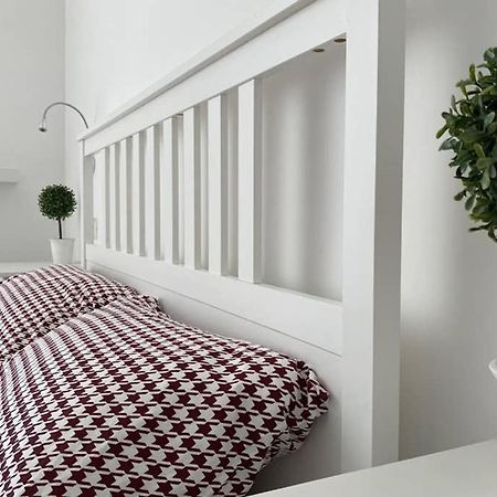 Central Modern Apartment Rome -Locazione Turistica- エクステリア 写真